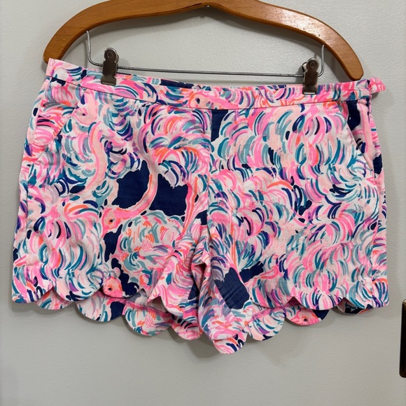 Lilly Pulitzer scalloped Shorts blue pink size 12 - Picture 1 of 8